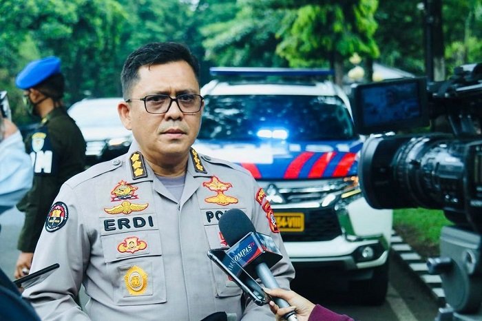 Kepala Bidang Humas Polda Jabar Kombes, Pol Erdi Adrimulan Chaniago. /Instagram.com/@erdi_adrimurlan.